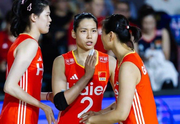 九游app-仅得1分,李盈莹被弃用,原因找到,谁注意她举动,赵勇不该犯错