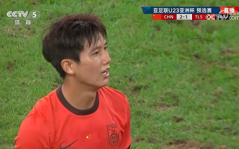 九游娱乐-向余望应打影锋 一将该首发！安东尼奥一锅乱炖 恐被袋鼠打成筛子