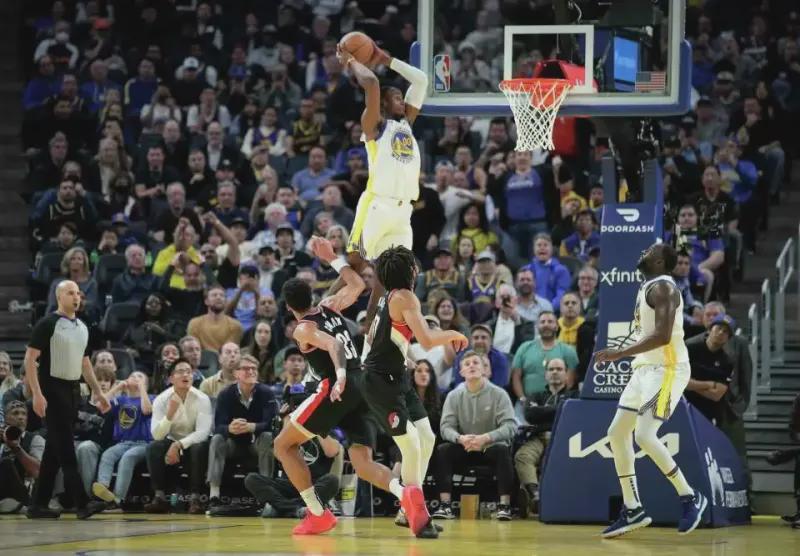 为何麦克丹尼尔斯能拿5年1.36亿美元合同,而库明加不行