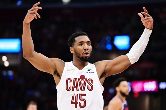 九游官网-【人物】从得分手到舵手 米切尔的无声MVP征程