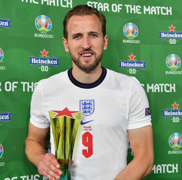 致敬谢林汉姆追平希勒，世界杯金靴凯恩回来了